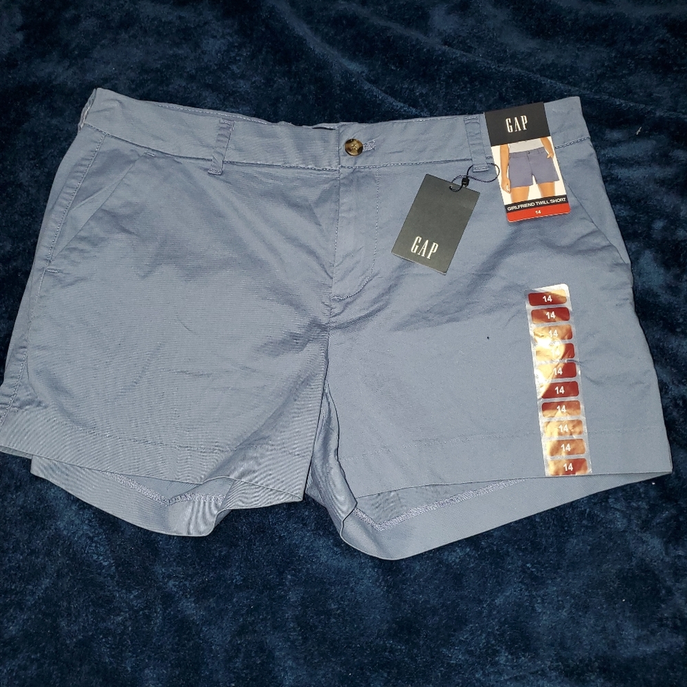 NWOT GAP shorts
